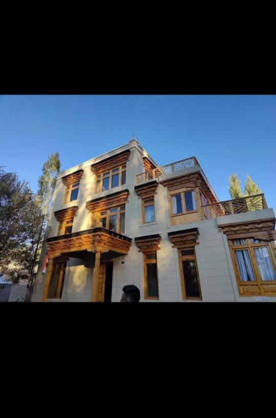 Sindhu Residency Hotel She Buitenkant foto