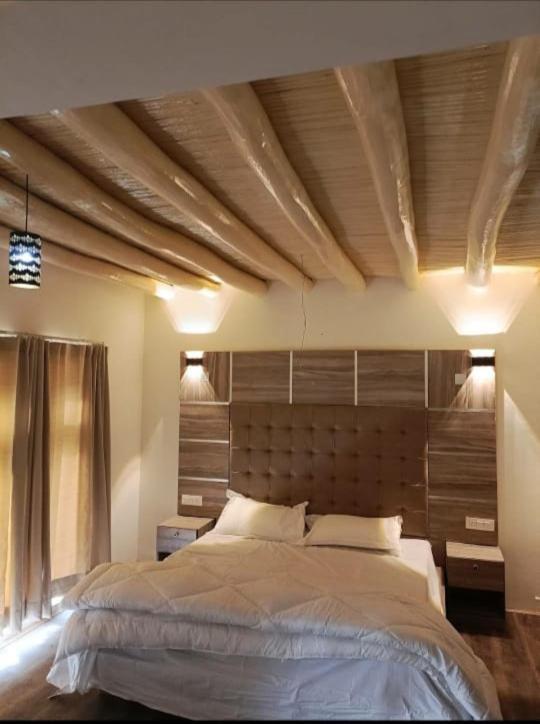 Sindhu Residency Hotel She Buitenkant foto